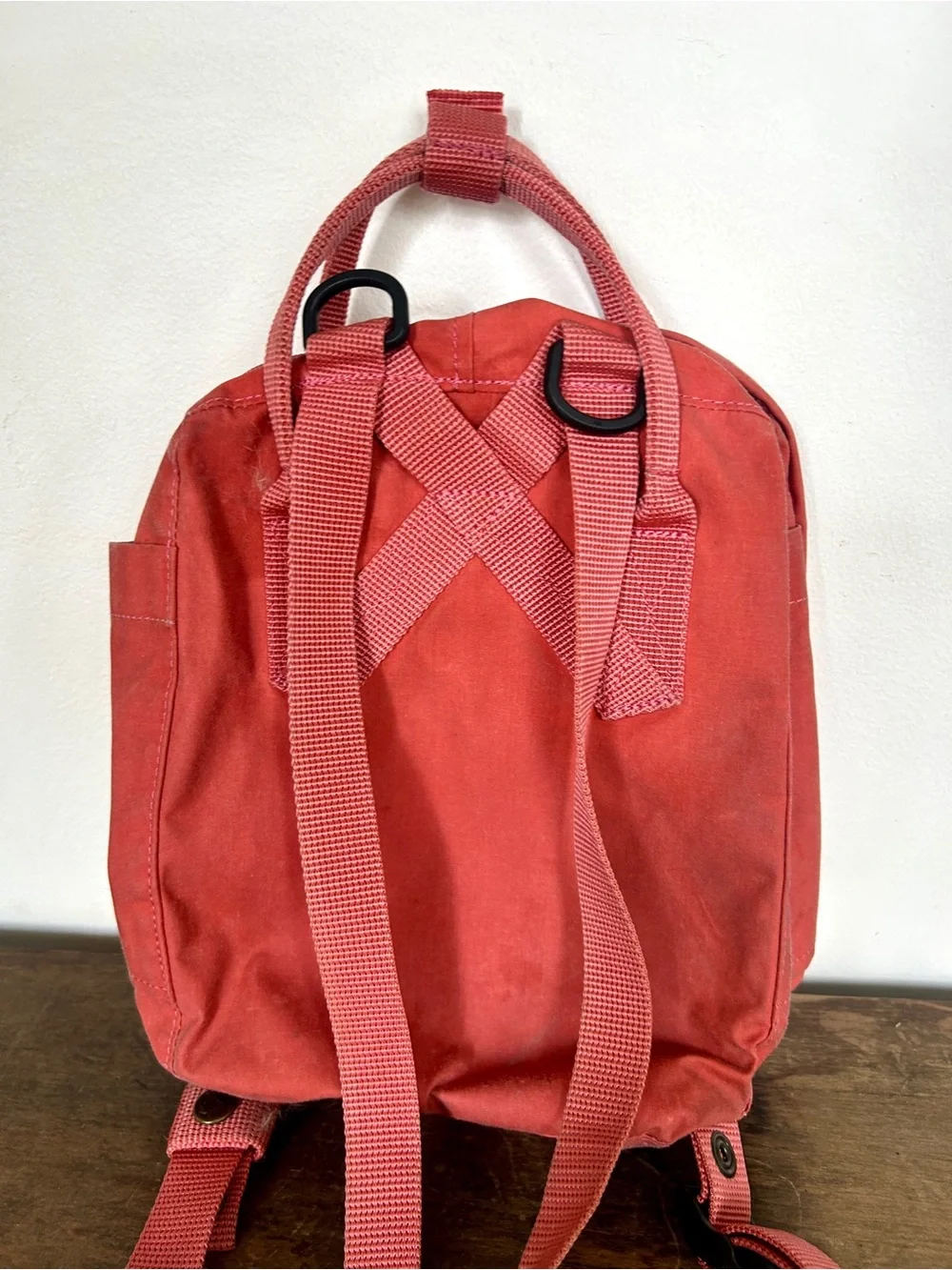 Fjallraven Kånken Classic Mini Backpack - Coral